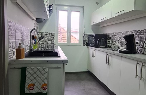 Longwy Agglomeration Apartment | Renovated cottage by the forest with private balcony - Mont-Saint-Martin