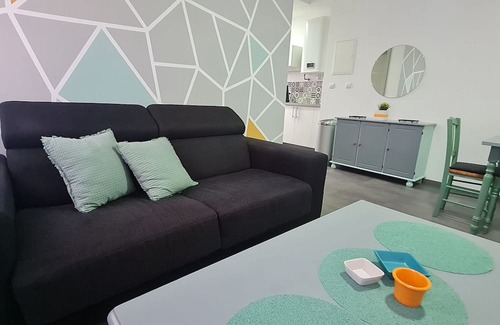 Longwy Agglomeration Apartment | Renovated cottage by the forest with private balcony - Mont-Saint-Martin