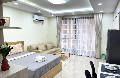 Trung Hoa Nhan Chinh Apartment | Căn hộ Studio đầy đủ tiện nghi - Vinhomes D'Capitale