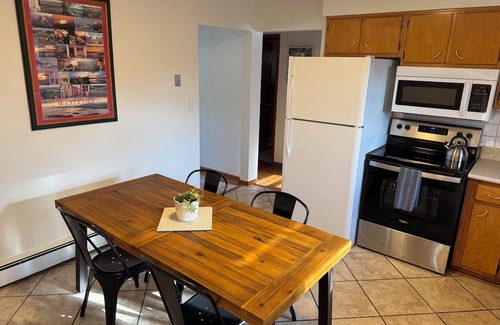 Urbana House | Charming Nook in Urbana