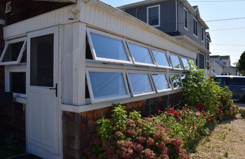 Ortley Beach House | 4-bedroom bungalow with pool