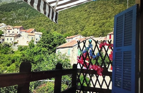 Santo-Pietro-di-Venaco House | A. Casetta Centre de CorsicanSanto Pietro di Venaco