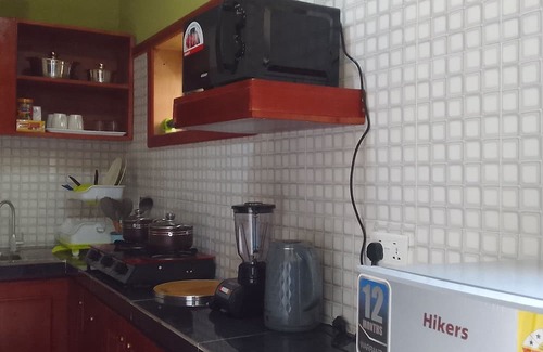 Sunyani Apartment | MVH Apartment in Sunyani with free WiFi, AC and fully furnished kitchen.