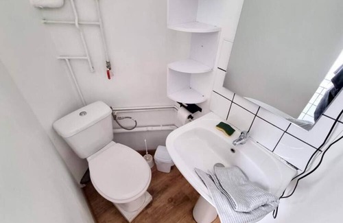 Avesnes-sur-Helpe Apartment | The little Avesnois castle - Semi Studio facing south