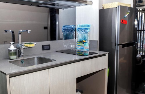 Wattana Apartment | Luxe High-Rise 1BR Sky Pool, Gym, with AC, WiFi