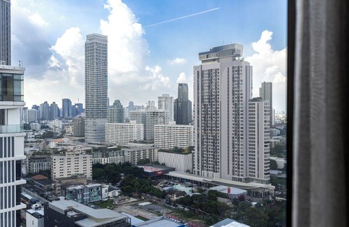 Wattana Apartment | Luxe High-Rise 1BR Sky Pool, Gym, with AC, WiFi