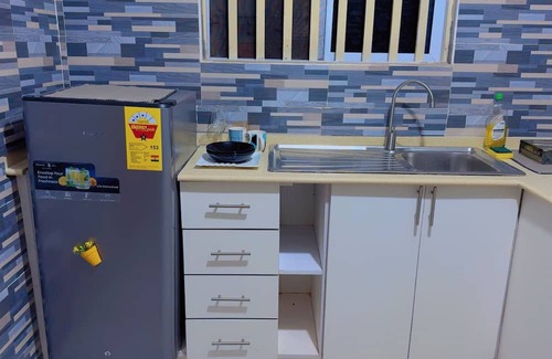 Ejisu House | 2 bedrooms cozy retreat + Starlink WiFi ideal for groups or business travelers