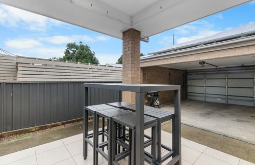 Mayfield House | Large Home in Mayfield