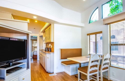 West Sedona Cottage | Charming 1-bedroom cottage in marvelous Sedona with AC, WiFi