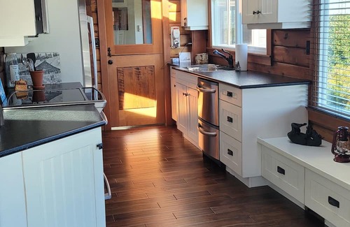 Saanichton Cottage | Cottage rural Saanichton.stunning views