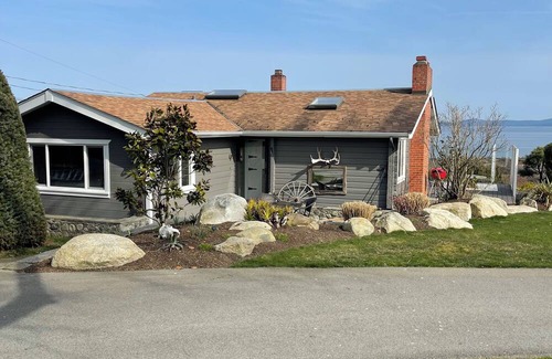 Saanichton Cottage | Cottage rural Saanichton.stunning views