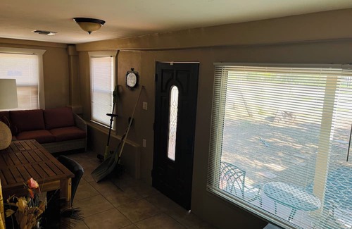 Sam Hughes House | Spacious 4-bedroom house in marvelous Tucson with AC, WiFi