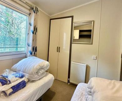 Ringwood Other | Ozbourne