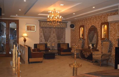Multan Hotel | Hotel SR Lounge Multan