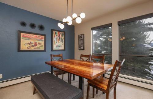 Dillon Apartment | Modern Cozy Mountain Condo with Upscale Amenities