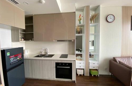 Tu Liem Apartment | Masteri C, ban công đông nam thoáng