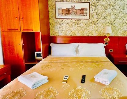 Esquilino House | Rome central station guest house