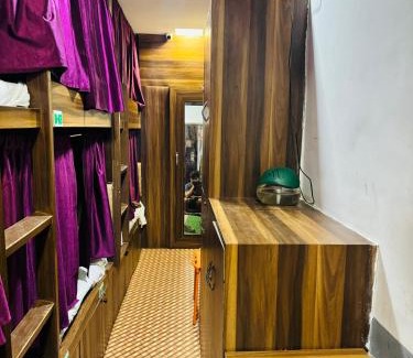 Sakinaka Hotel | Milano Cabin Stay & Dormitory