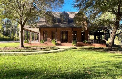 Summit Villa | Caston Farms