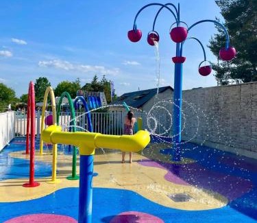 Onzain Other | Grand mobil home exposé sud, 2 salles de bain