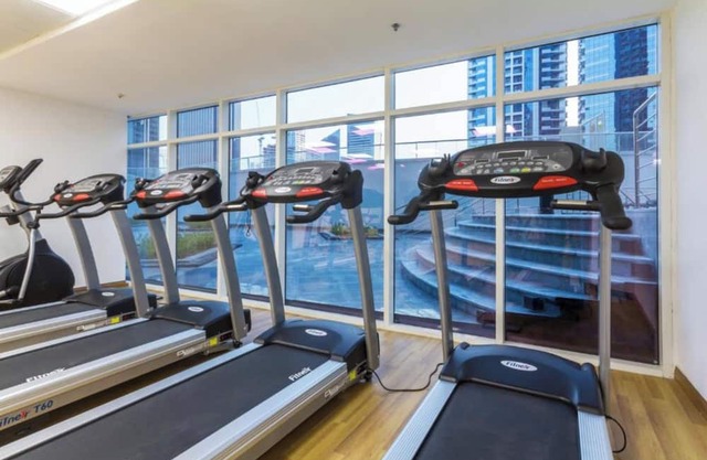 Maison Privee - High-Floor Haven