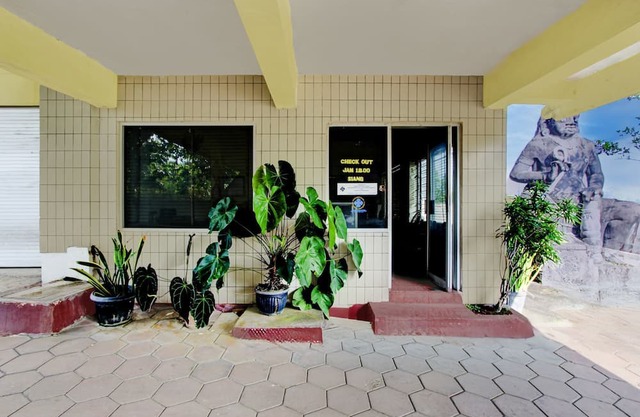 OYO 94738 Hotel Argo Putro