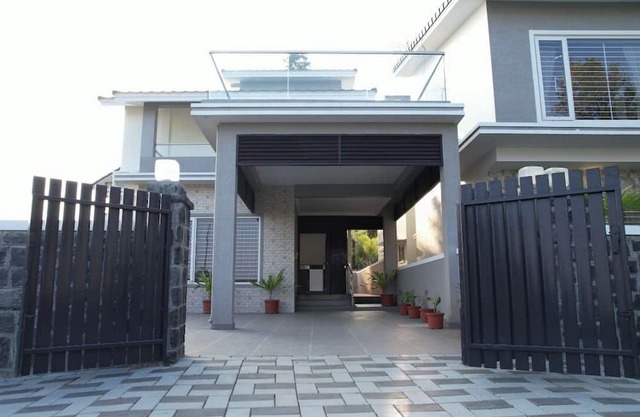 Queens Villa