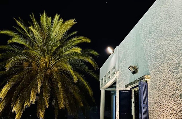 Charming 3-bedroom villa with WiFi, AC in enchanting Wadi El Zayni