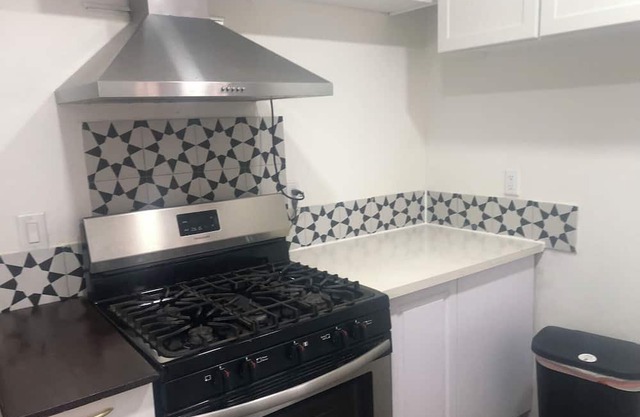Charming house with AC and WiFi in lovely Ontario