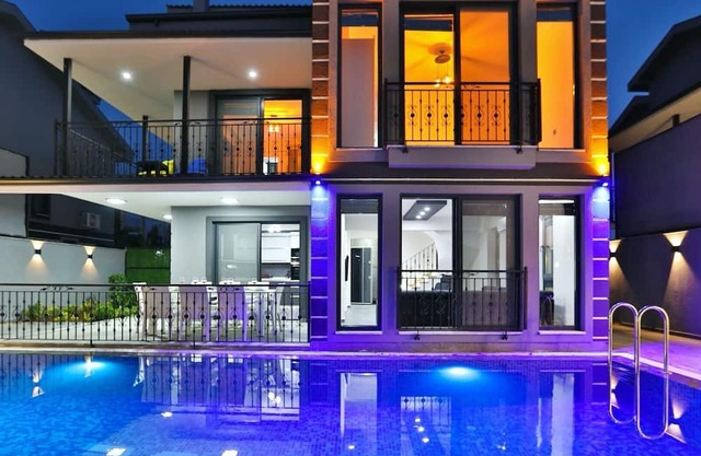 Fethiye Ciftlik 4 Bedroom Villa - 6416