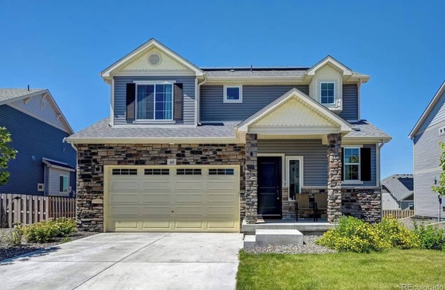 Elegant and Immaculate 3,260 Sq.ftnHome in Adonea, Aurora with Free WiFi and AC.