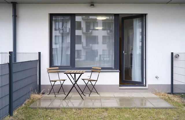 Garden Giggles: Ground-Floor Fun in the Sun