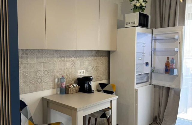 Ariel ApartmentnnCozy 2-bedroom apartment in charming Brașov with WiFi