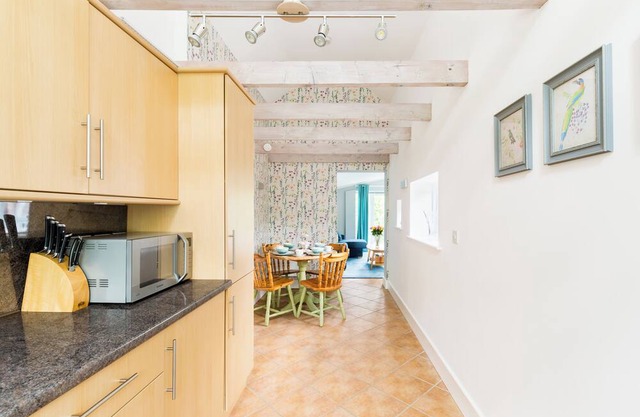 Orchard Dene Cottage. Rural idyll in the north Cotswolds