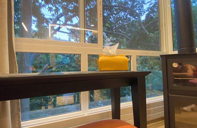 Modern Cozy and New 1-bedroom apartment in charming Faraiya with in-room tub