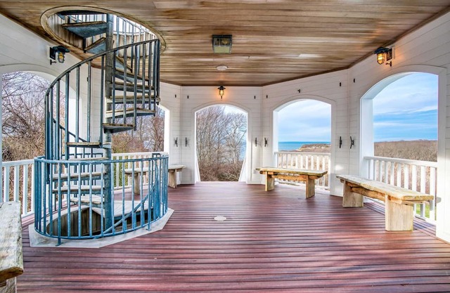 Bayside Estate | Estate w/Pool, Gym & Beach Access