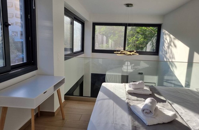 Superior Suite - 10 Apartments & Suites Athens