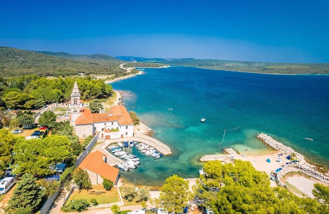 Sv. Jakov Family Apartment