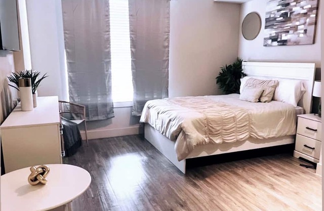Downtown Dallas luxury unit