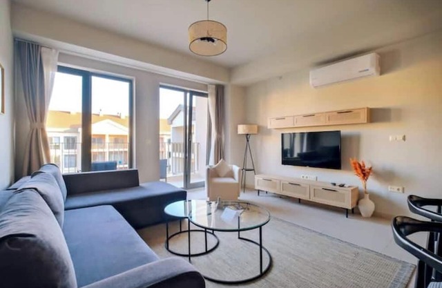 Bliss - 2BR Modern Flat in the City Center