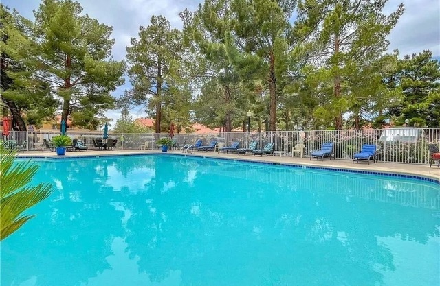 Experience Las Vegas Like a Local: Stylish Townhome for Monthly Lease