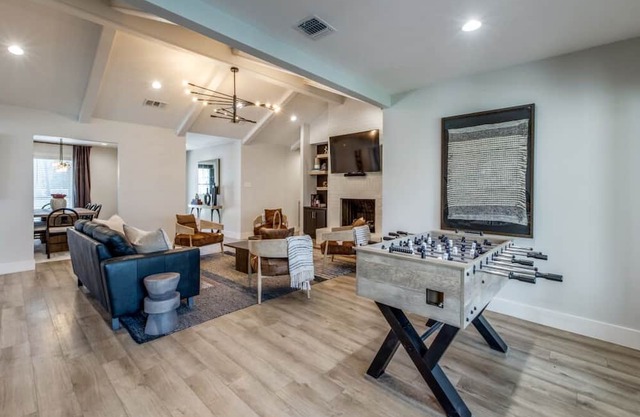 3 Mi to Kyle Field-1.5 Acre-Fire Pit/Patio-3500 sf