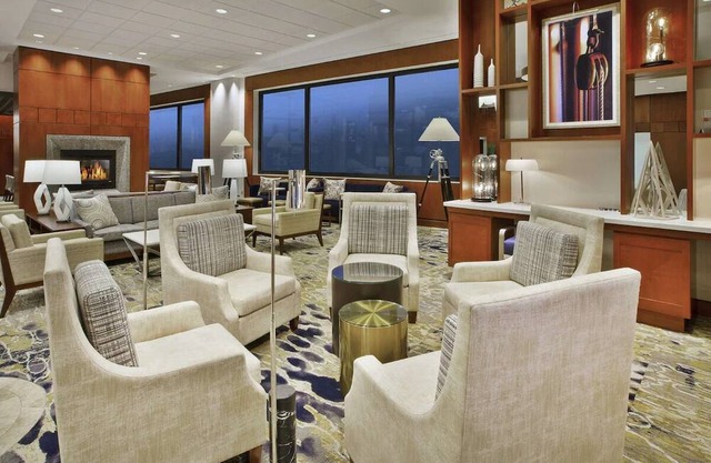 Historic Charm Meets Modern Elegance w/ Pool | Breakfast | 24h Gym in 2 Units