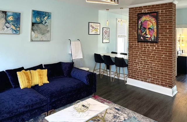 Brand new! Walk to all! +12 mins from Derby