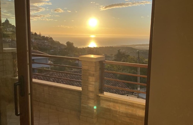 𝓢𝓮𝓽𝓪 𝓵𝔂𝔁𝓾𝓻𝔂 𝓫&𝓫