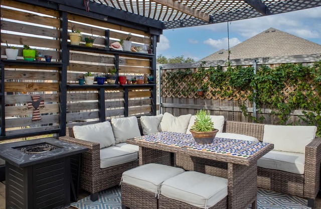 Calm & Peaceful home in beautiful Cedar Hill.
