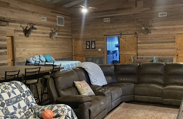 3500 sq ft barndominium, sleeps 9 guests. 3 bedrooms and 3 bath with gym.