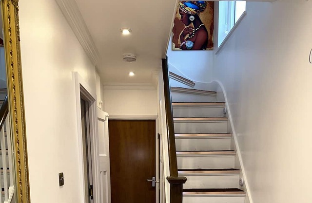 Family-sized House in the heart of North London !
