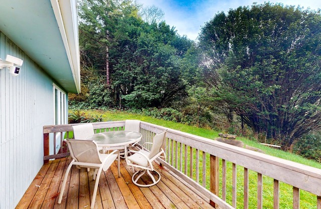 Charming two-story home near the ocean with deck, patio, balcony, & streaming