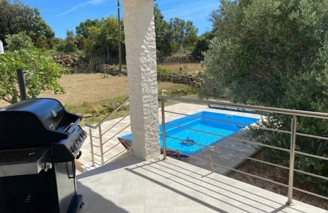 Luxuriöse Villa "sreća"